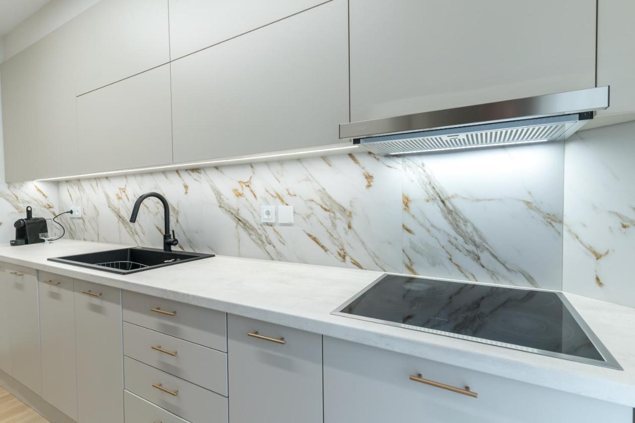 Imeros City Centre Apartment - Luxurious & Spacious! 이라클리온 외부 사진